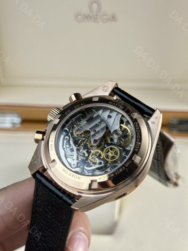 오메가 스피드마스터 문워치 금통 블랙다이얼 44mm 9