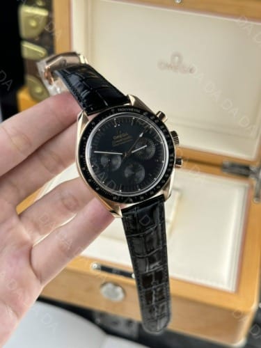 오메가 스피드마스터 문워치 금통 블랙다이얼 44mm