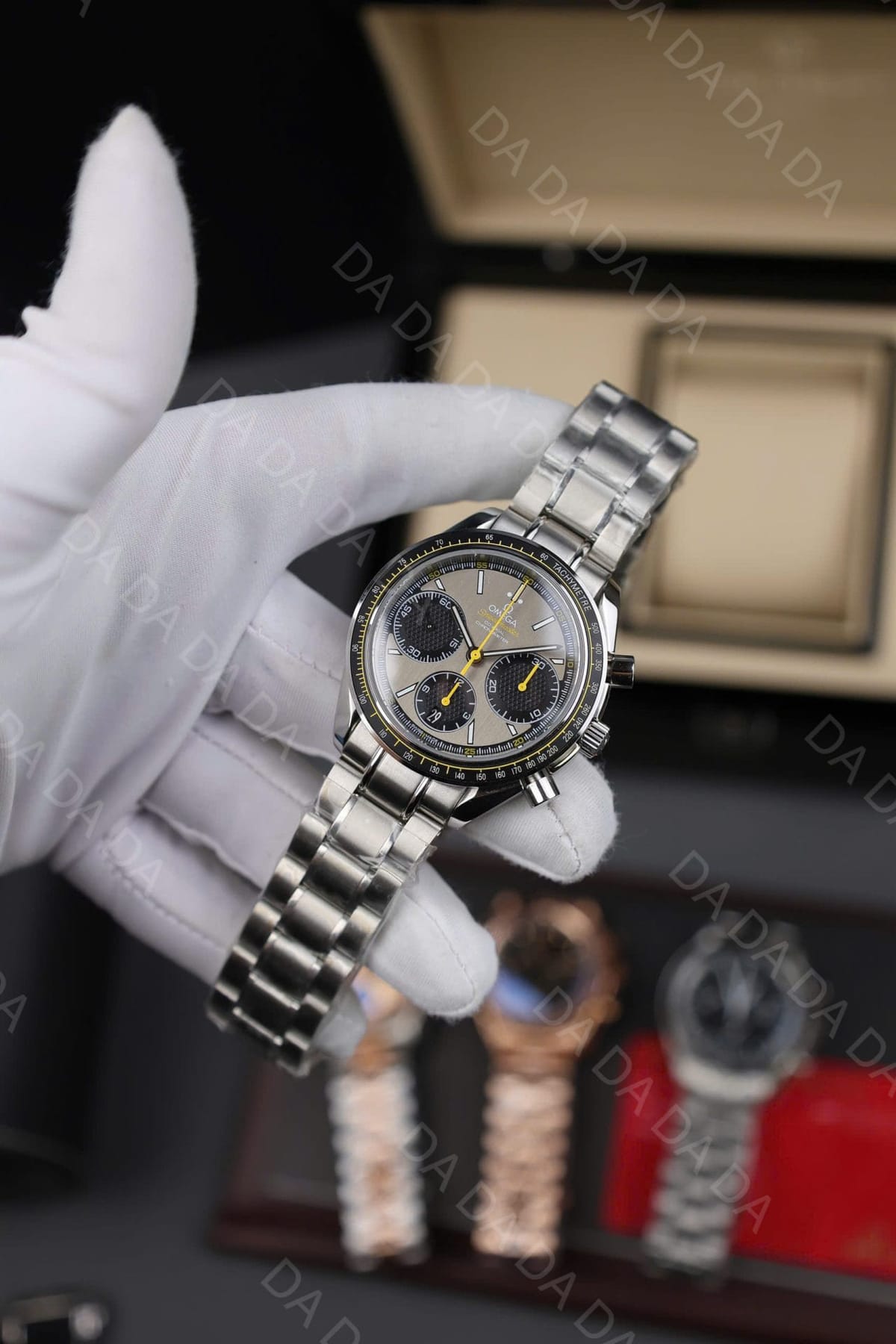 오메가 스피드마스터 레이싱 그레이다이얼 40mm 3