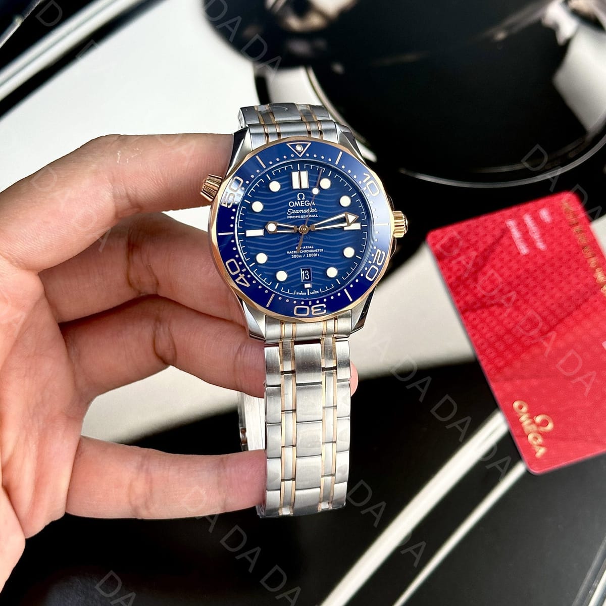 오메가 씨마스터 다이버 300 로즈골드 콤비 청판 42mm 3