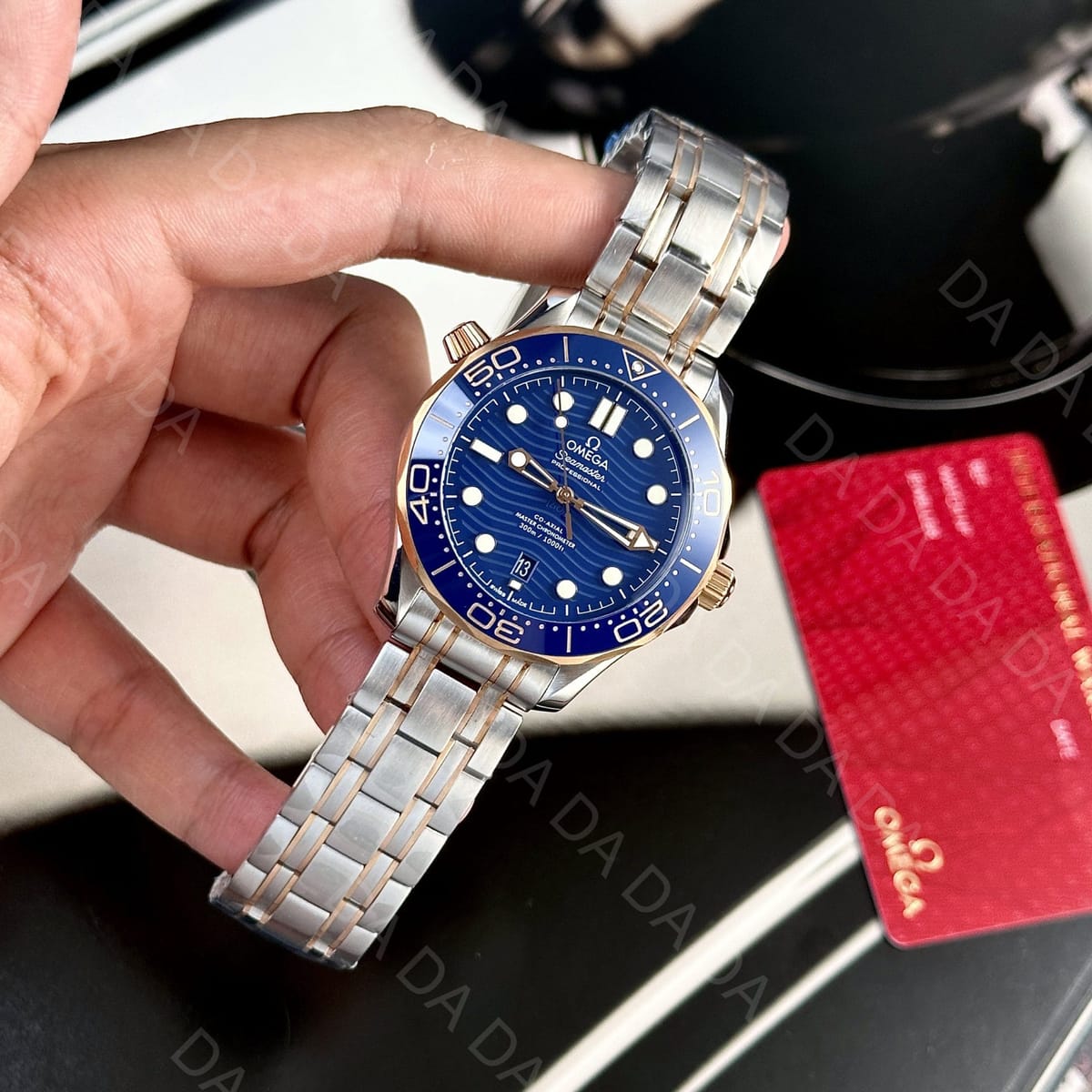 오메가 씨마스터 다이버 300 로즈골드 콤비 청판 42mm 4