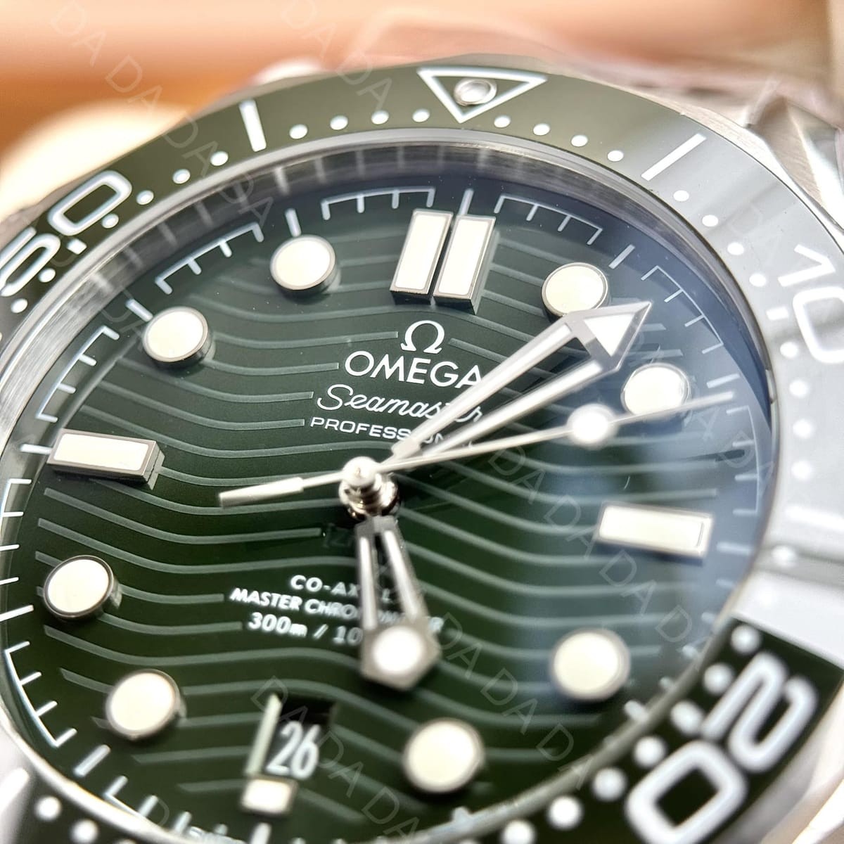 오메가 씨마스터 다이버 300 그린 42mm 8
