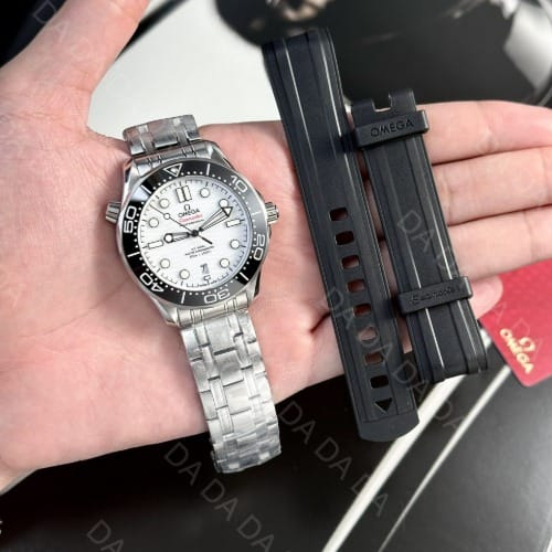 오메가 씨마스터 다이버 300 흰판 42mm