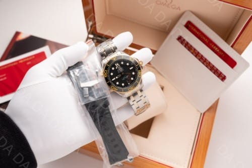 오메가 씨마스터 다이버 300 콤비 검판 42mm