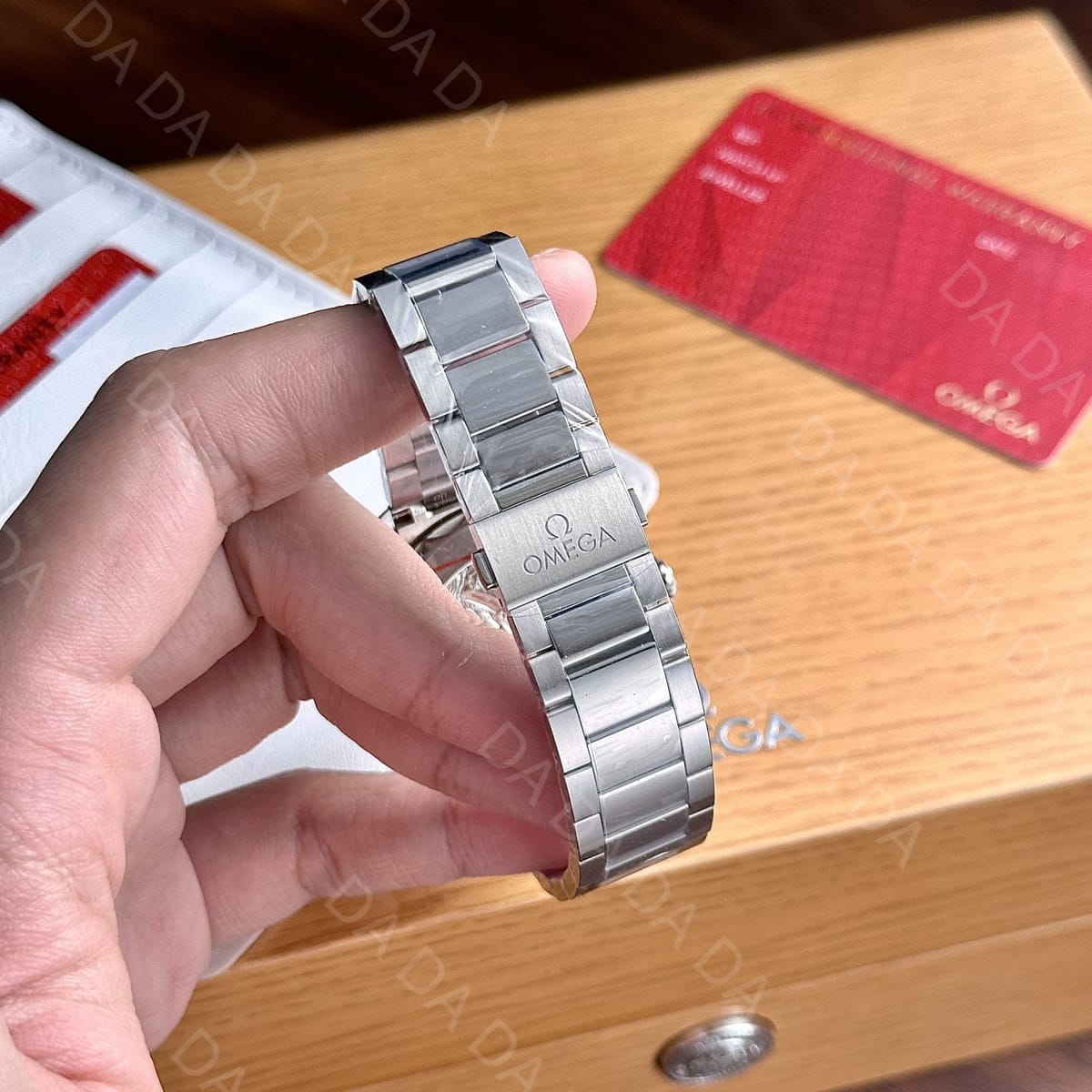오메가 씨마스터 아쿠아테라 썸머블루 41mm 9