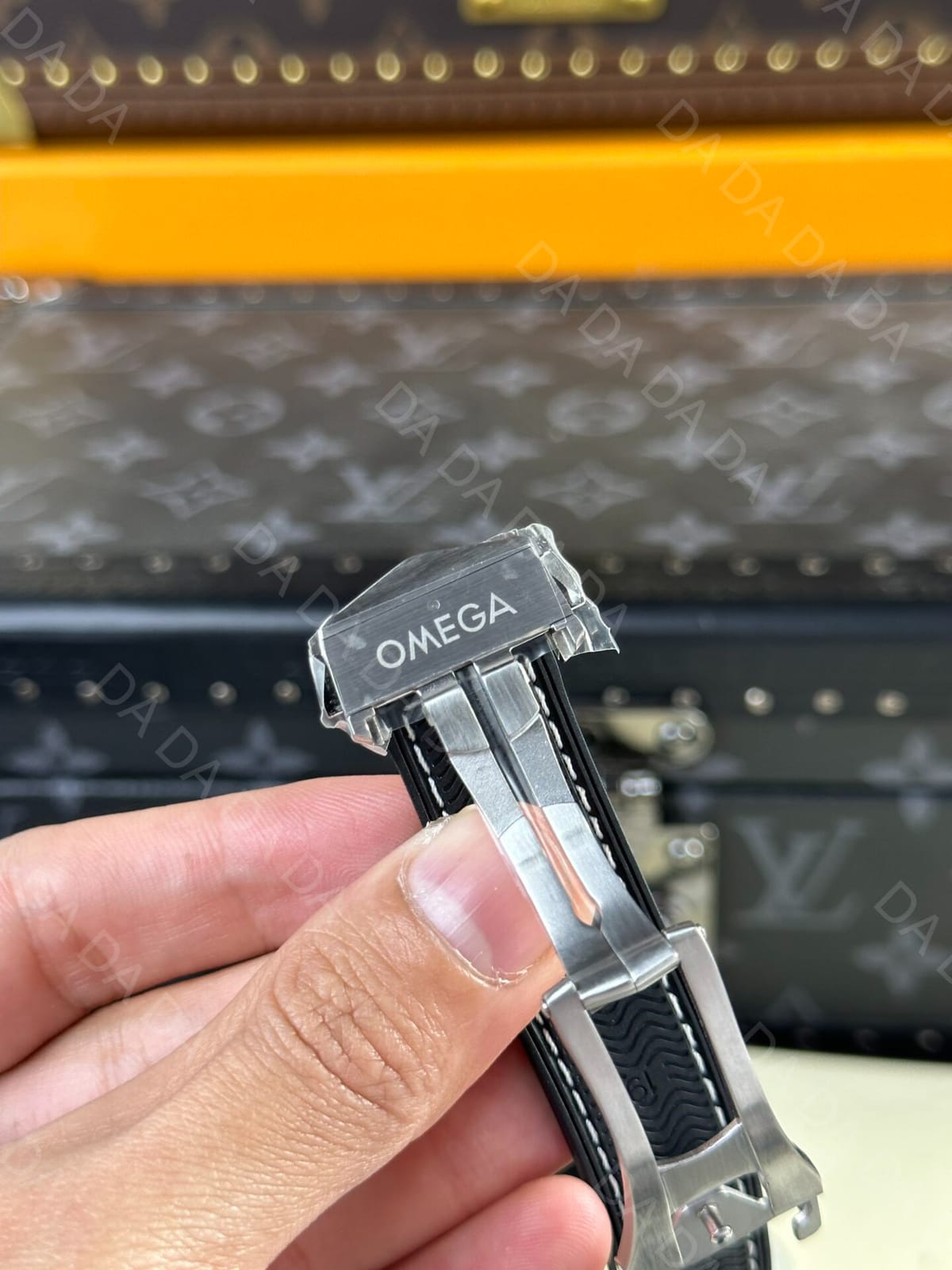 오메가 씨마스터 플래닛오션 블랙 가죽밴드 39.5mm 9