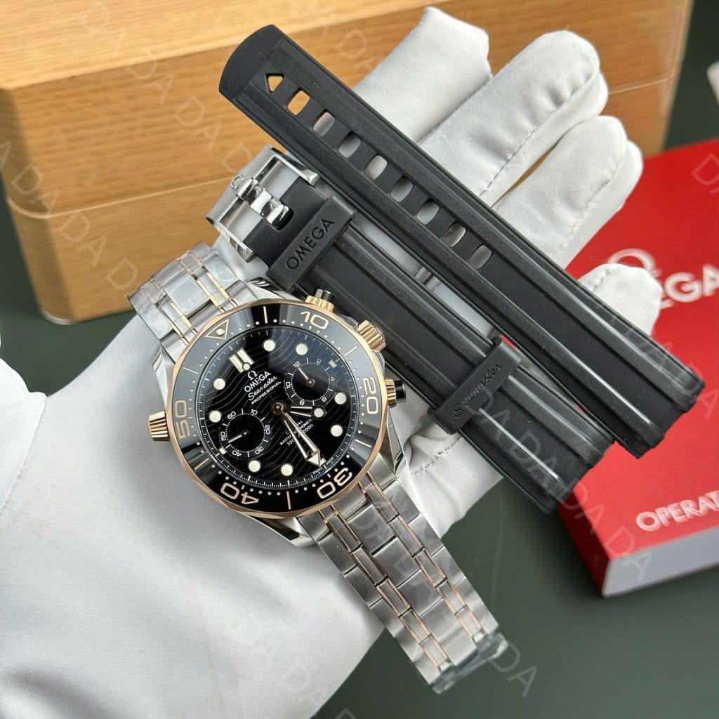 오메가 씨마스터 다이버 300 크로노그래프 콤비 검판 44mm 3