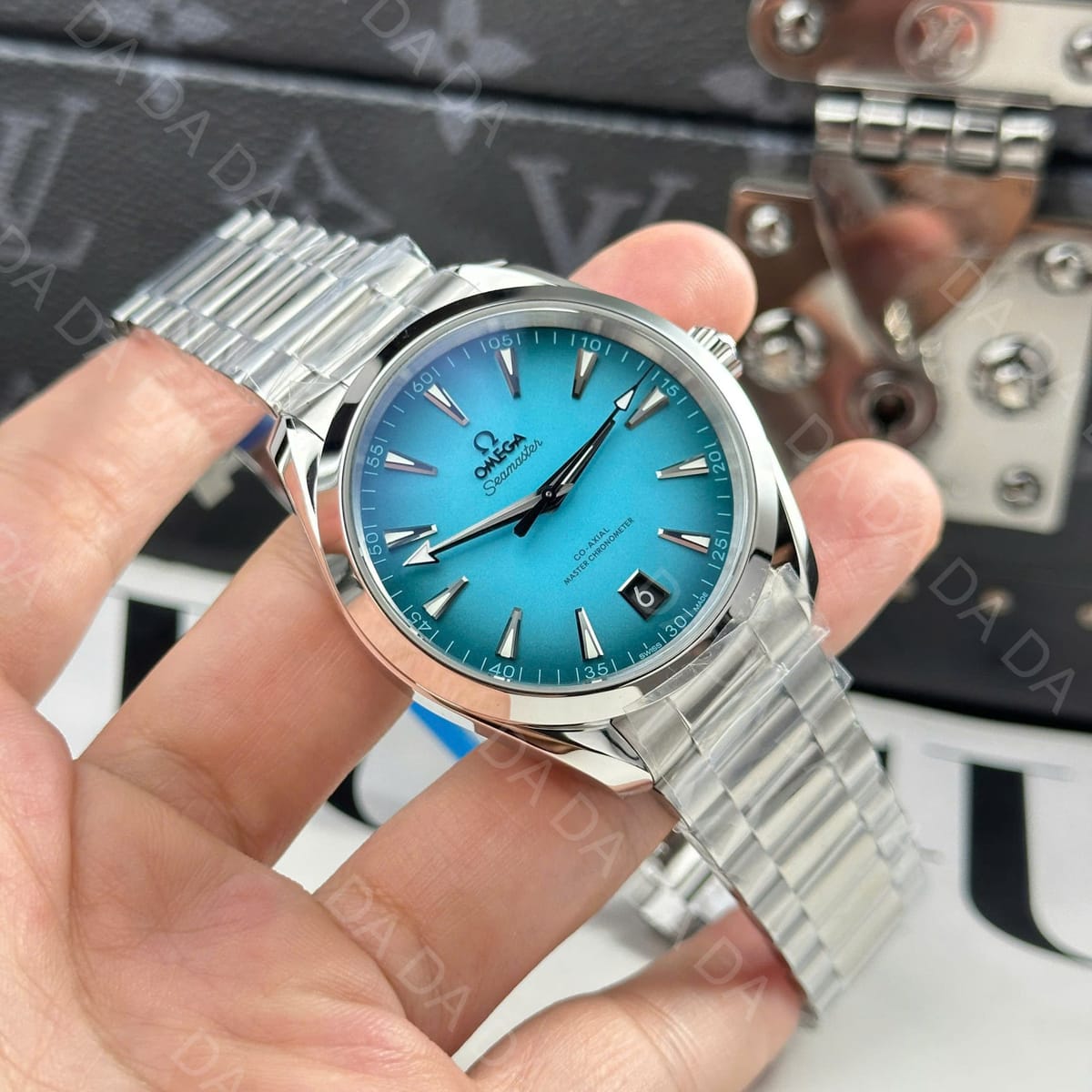 오메가 씨마스터 아쿠아테라 코액시얼 블루 41mm 4