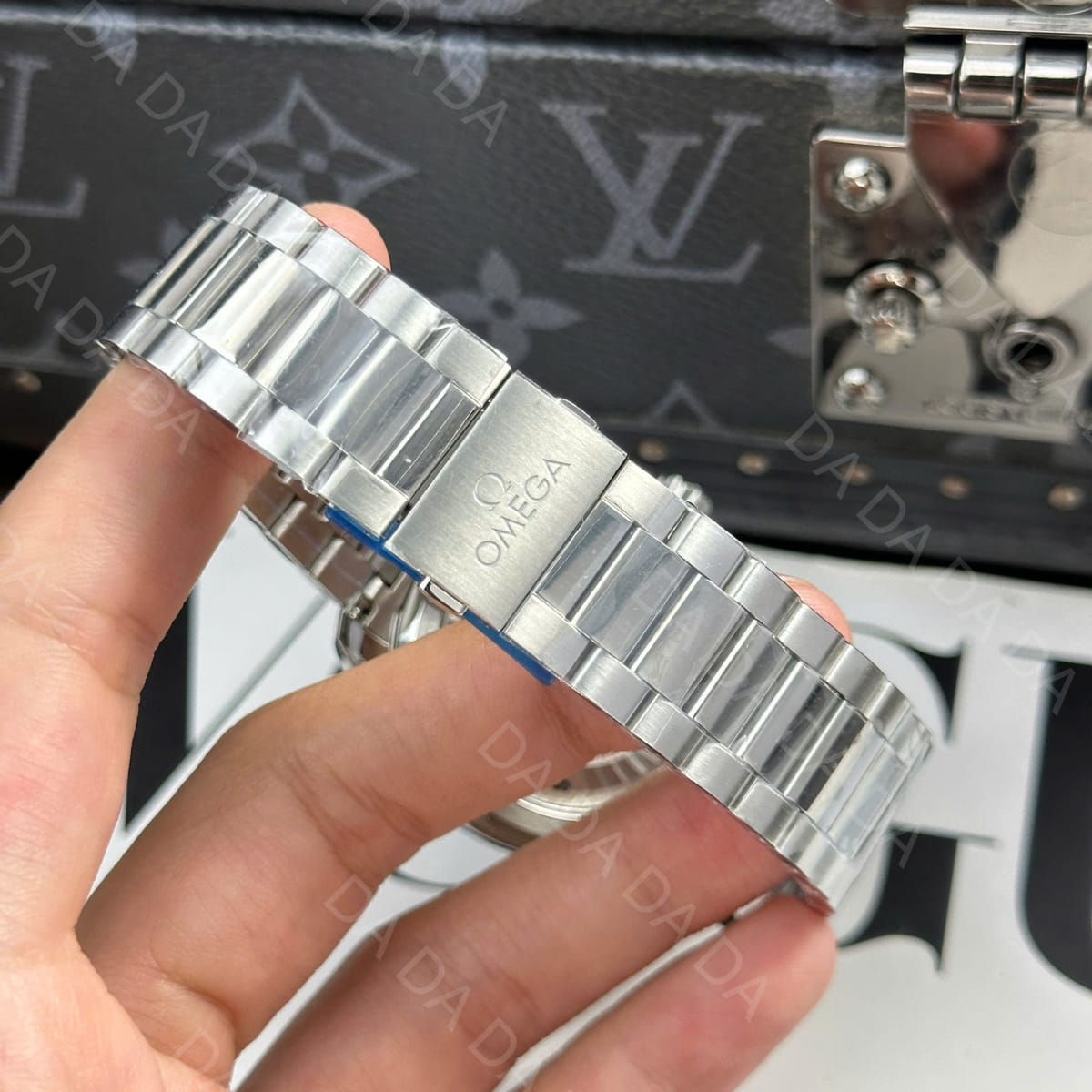 오메가 씨마스터 아쿠아테라 코액시얼 블루 41mm 12