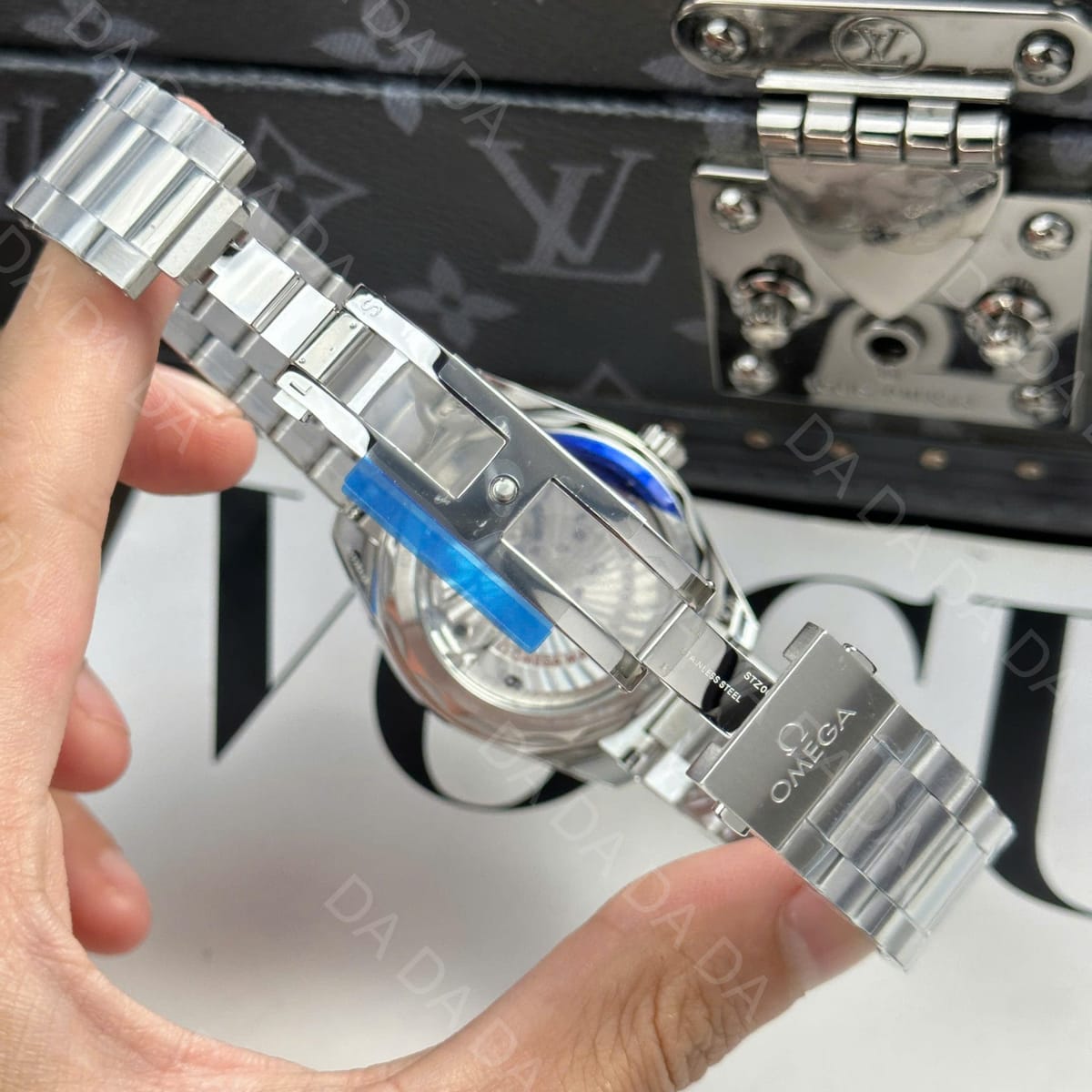 오메가 씨마스터 아쿠아테라 코액시얼 블루 41mm 13