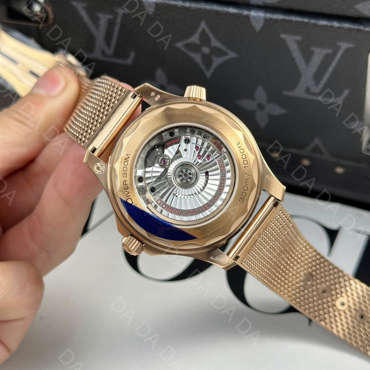 오메가 씨마스터 다이버 300 브론즈 금통 버건디 42mm 10