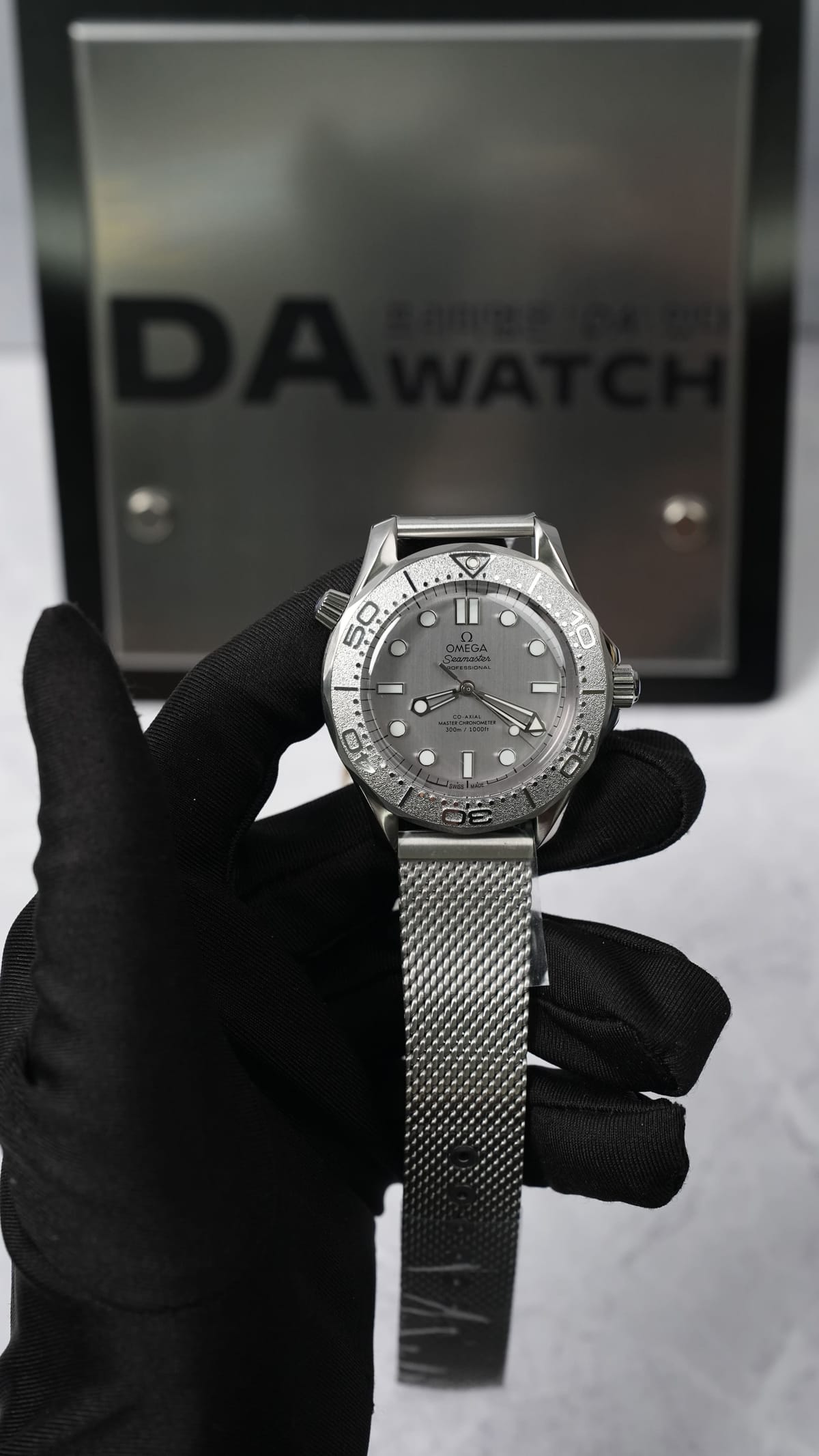 오메가 씨마스터 다이버 300 그레이 티타늄베젤 42mm 18