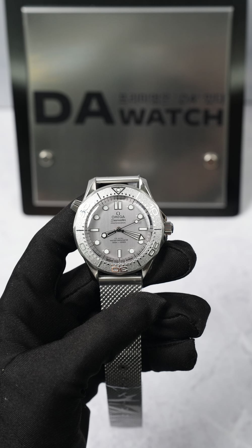 오메가 씨마스터 다이버 300 그레이 티타늄베젤 42mm