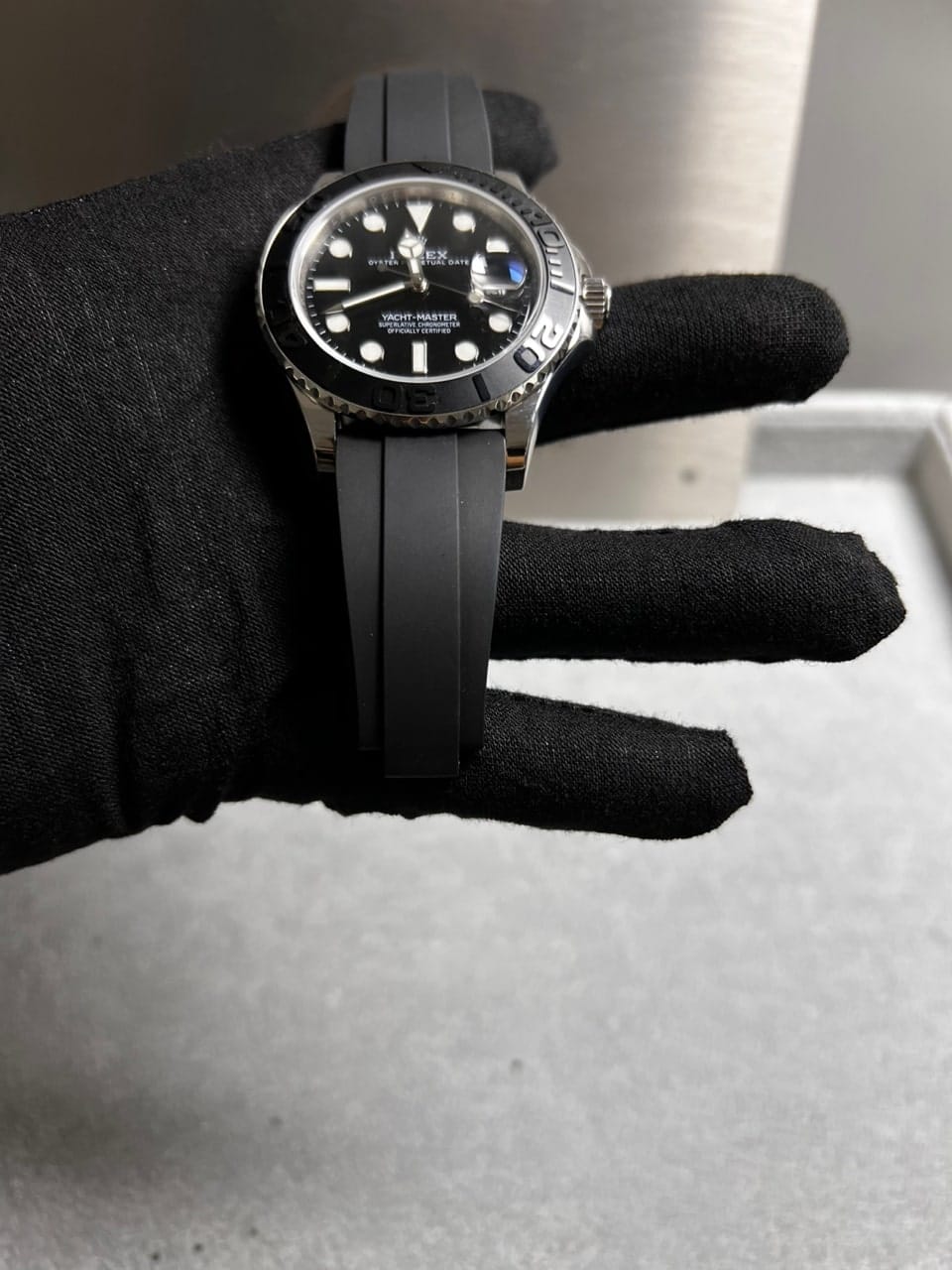 롤렉스 요트마스터1 화이트골드 검판 러버밴드 42mm 14