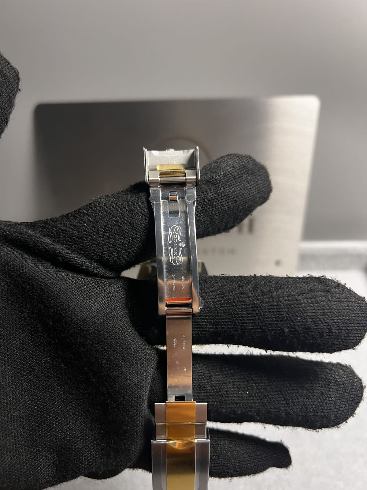 롤렉스 GMT마스터2 콤비 오이스터 검판 40mm 17