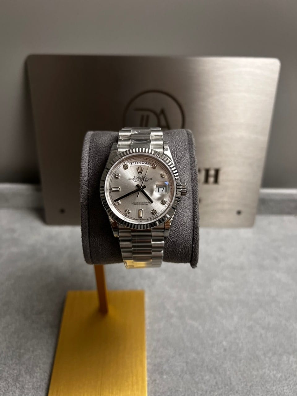 롤렉스 데이데이트 그레이다이얼 바게뜨 8P 40mm 3