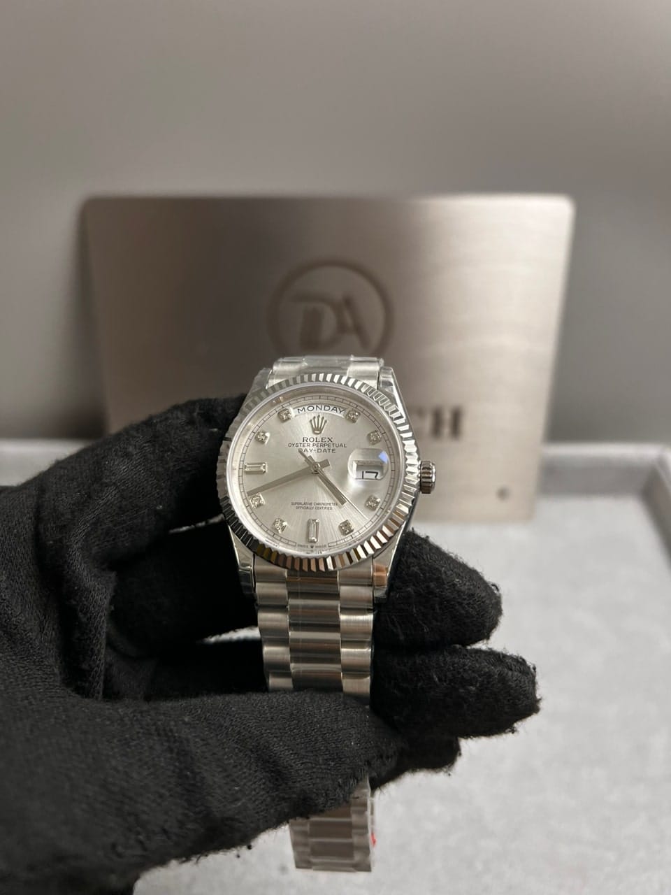 롤렉스 데이데이트 그레이다이얼 바게뜨 8P 40mm 7