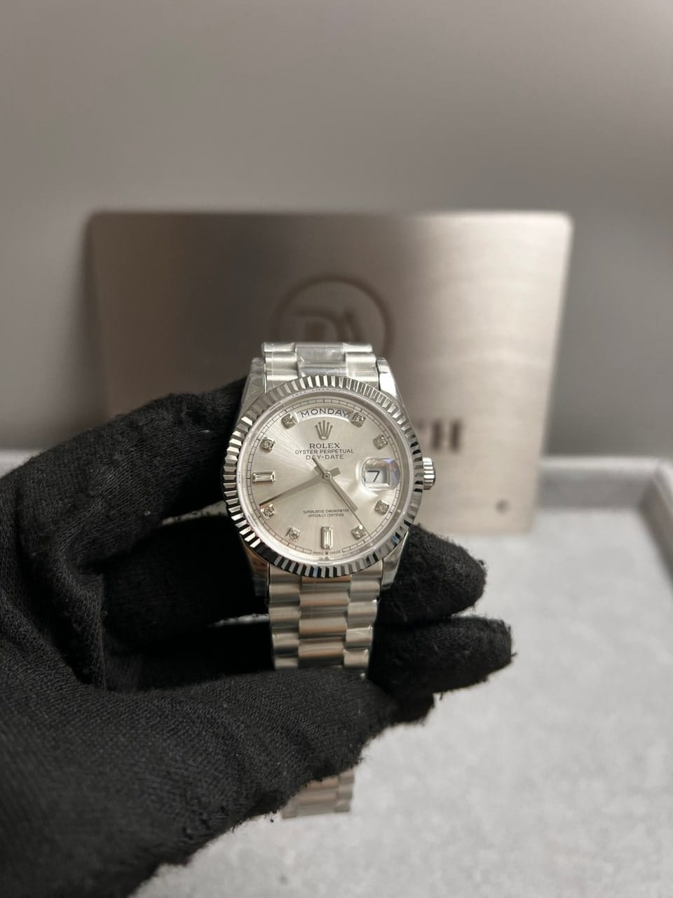 롤렉스 데이데이트 그레이다이얼 바게뜨 8P 40mm 9