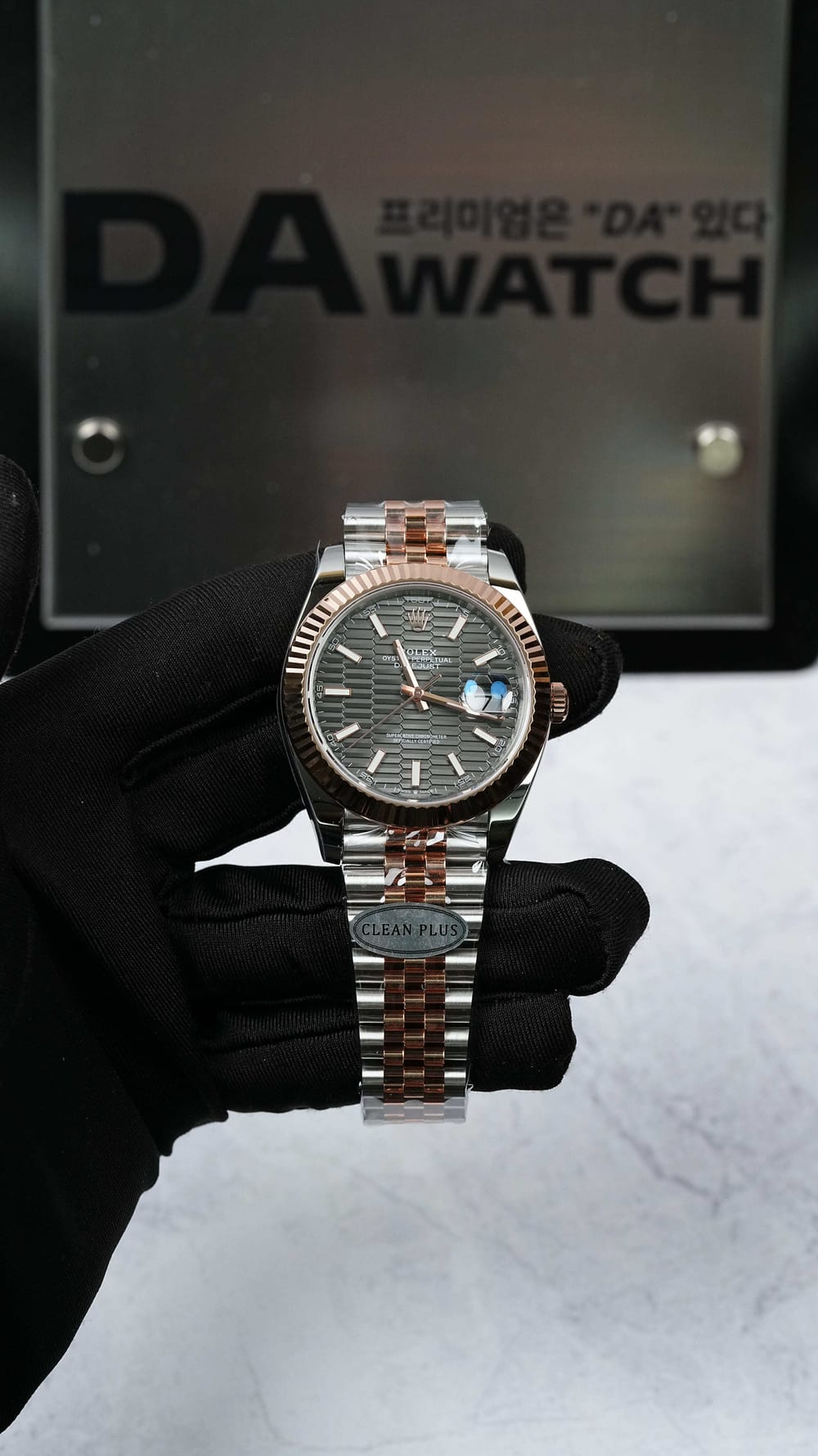 롤렉스 데이저스트 로즈골드 콤비 블랙 플루티드 다이얼 41mm