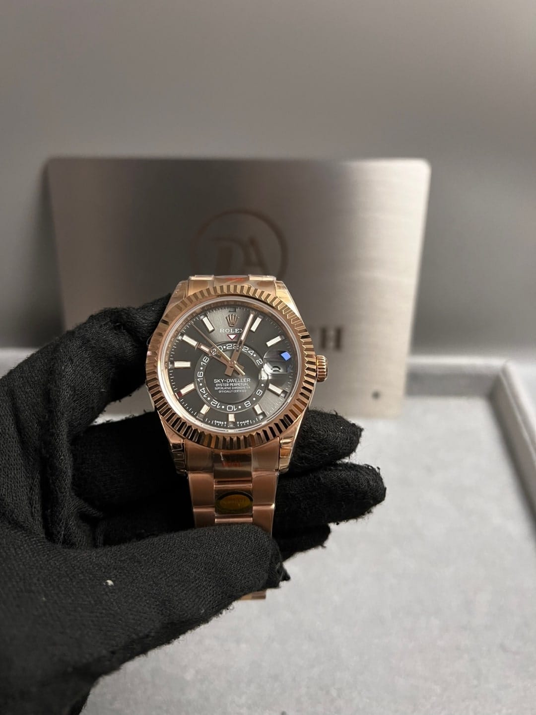 롤렉스 스카이드웰러 로즈골드 금통 블랙다이얼 42mm 5
