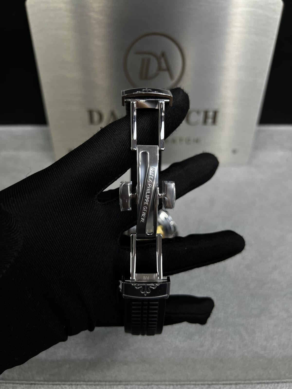 파텍필립 아쿠아넛 블랙다이얼 40mm 17