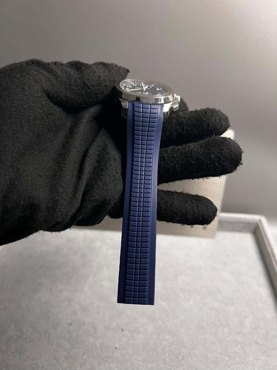 파텍필립 아쿠아넛 5968G-001 블루다이얼 42mm 14