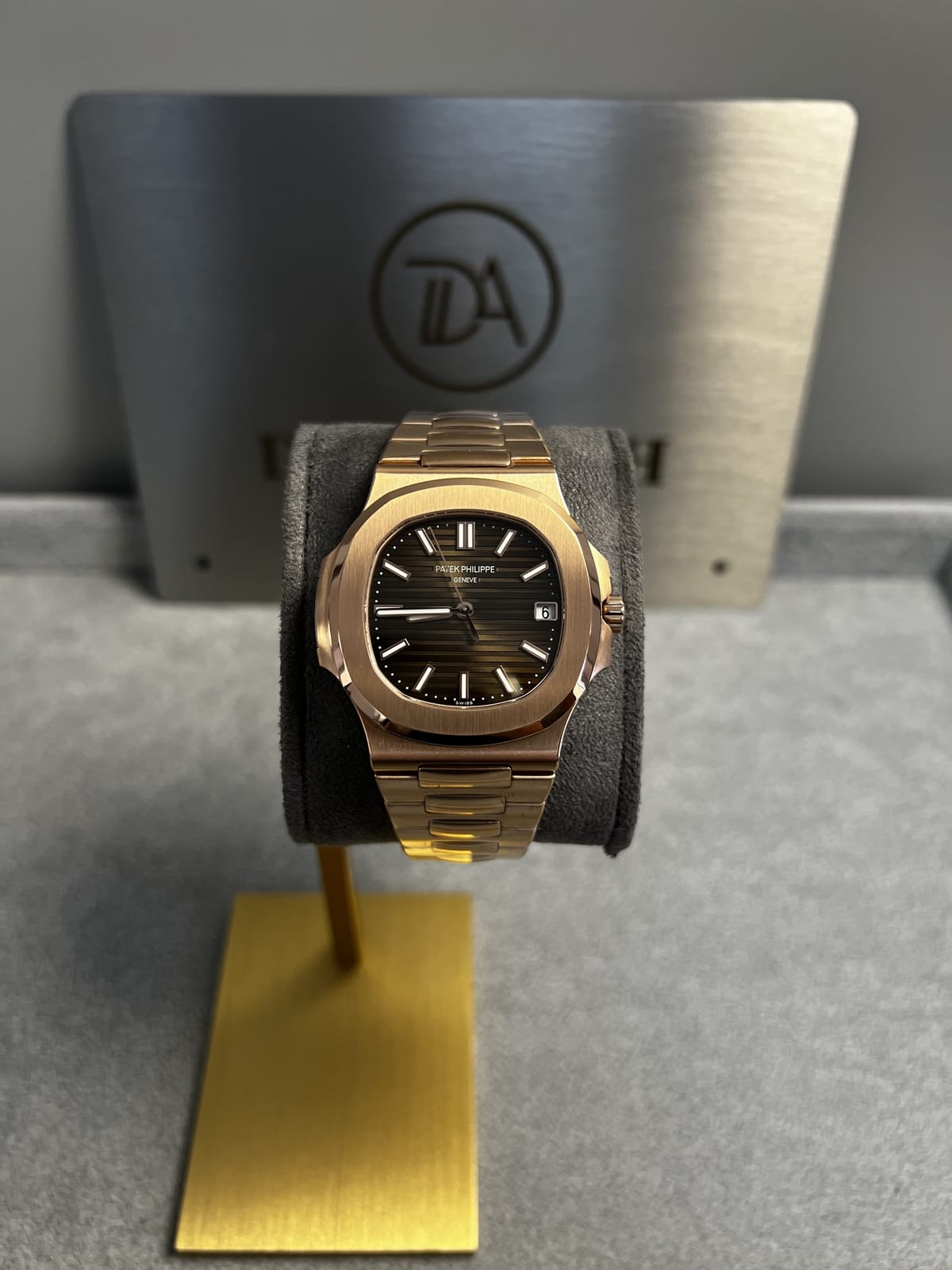 파텍필립 노틸러스 5711 금통 브라운다이얼 40mm 18