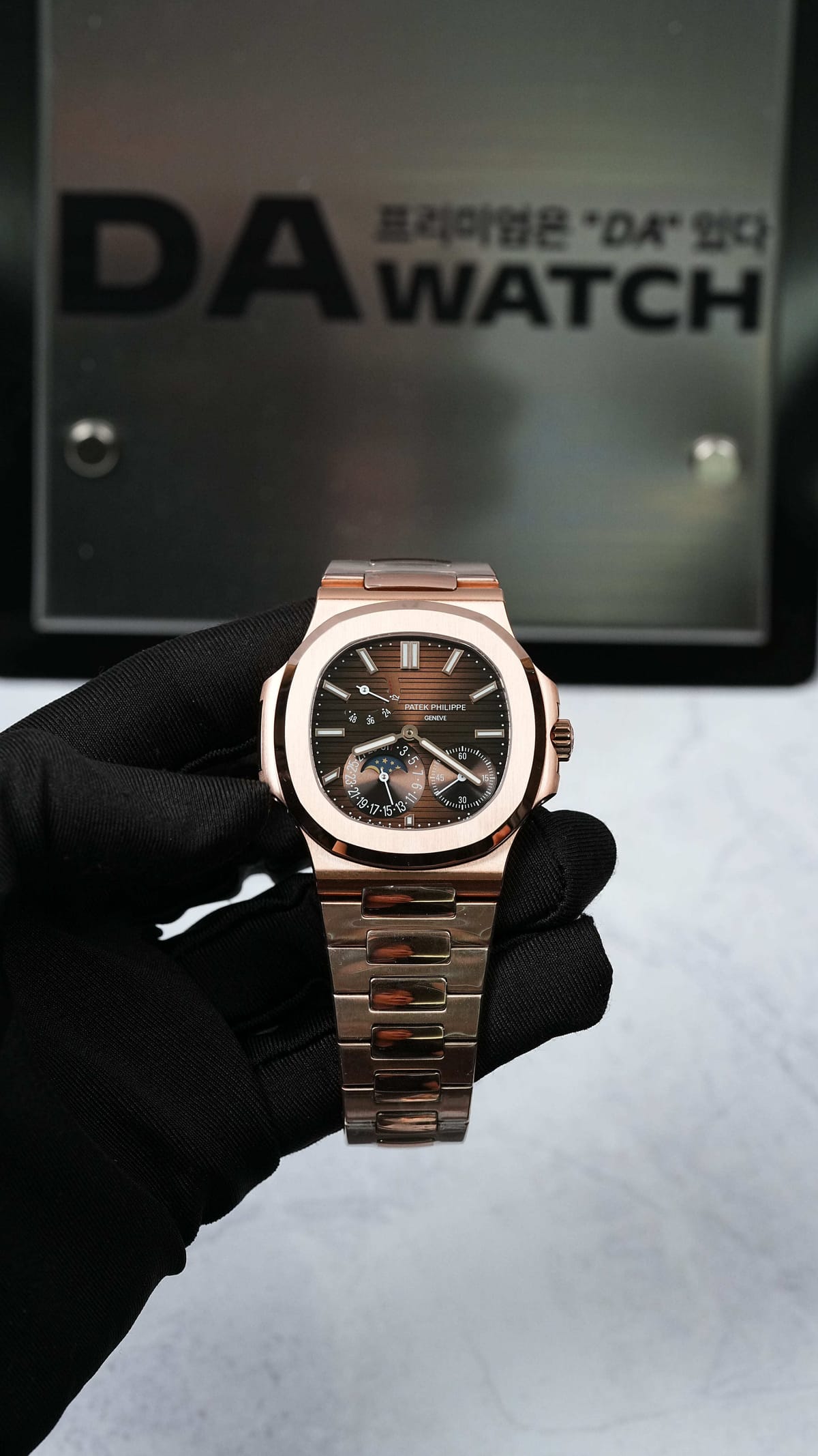 파텍필립 노틸러스 5712 금통 브라운다이얼 40mm 3