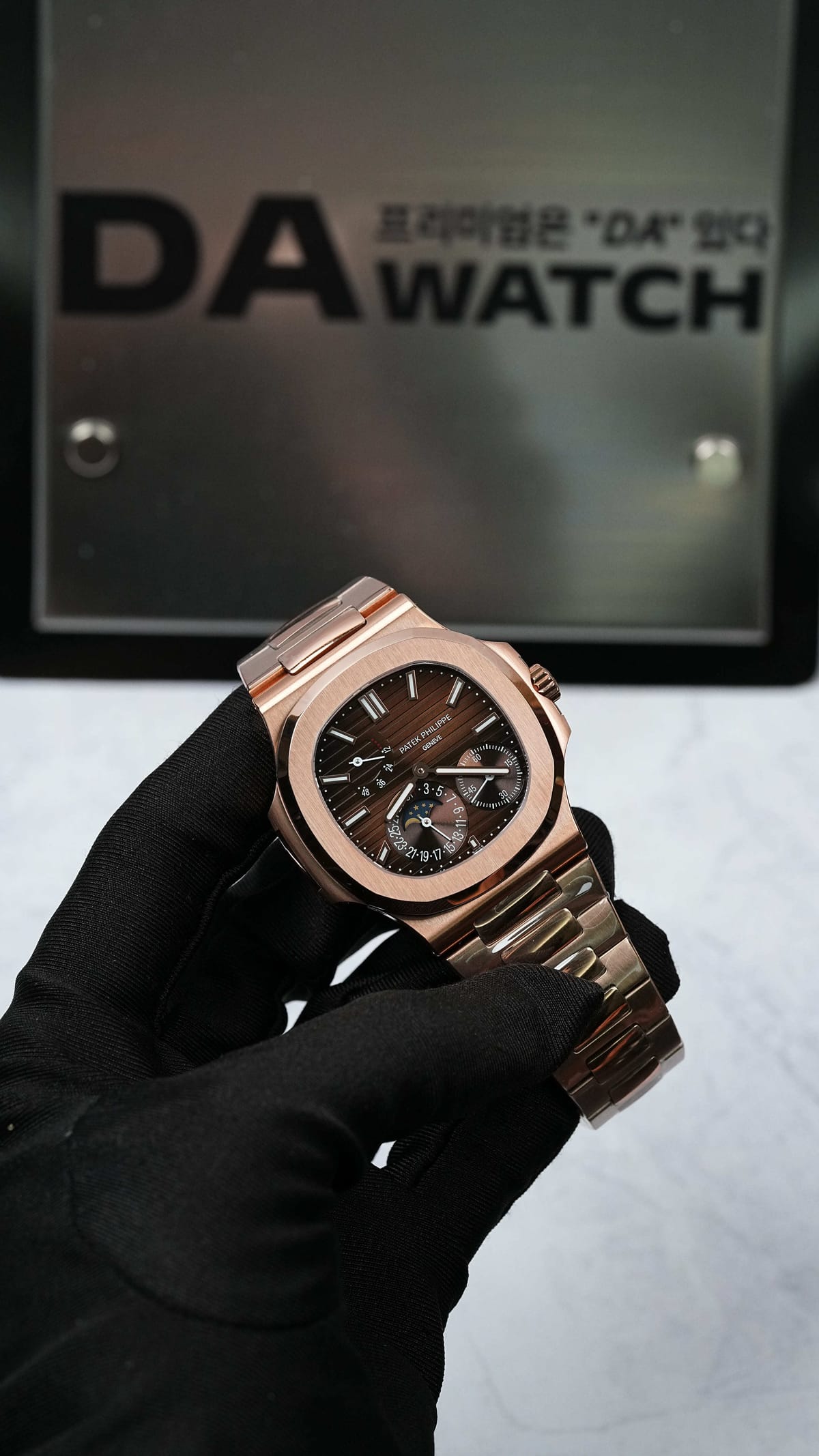 파텍필립 노틸러스 5712 금통 브라운다이얼 40mm 4