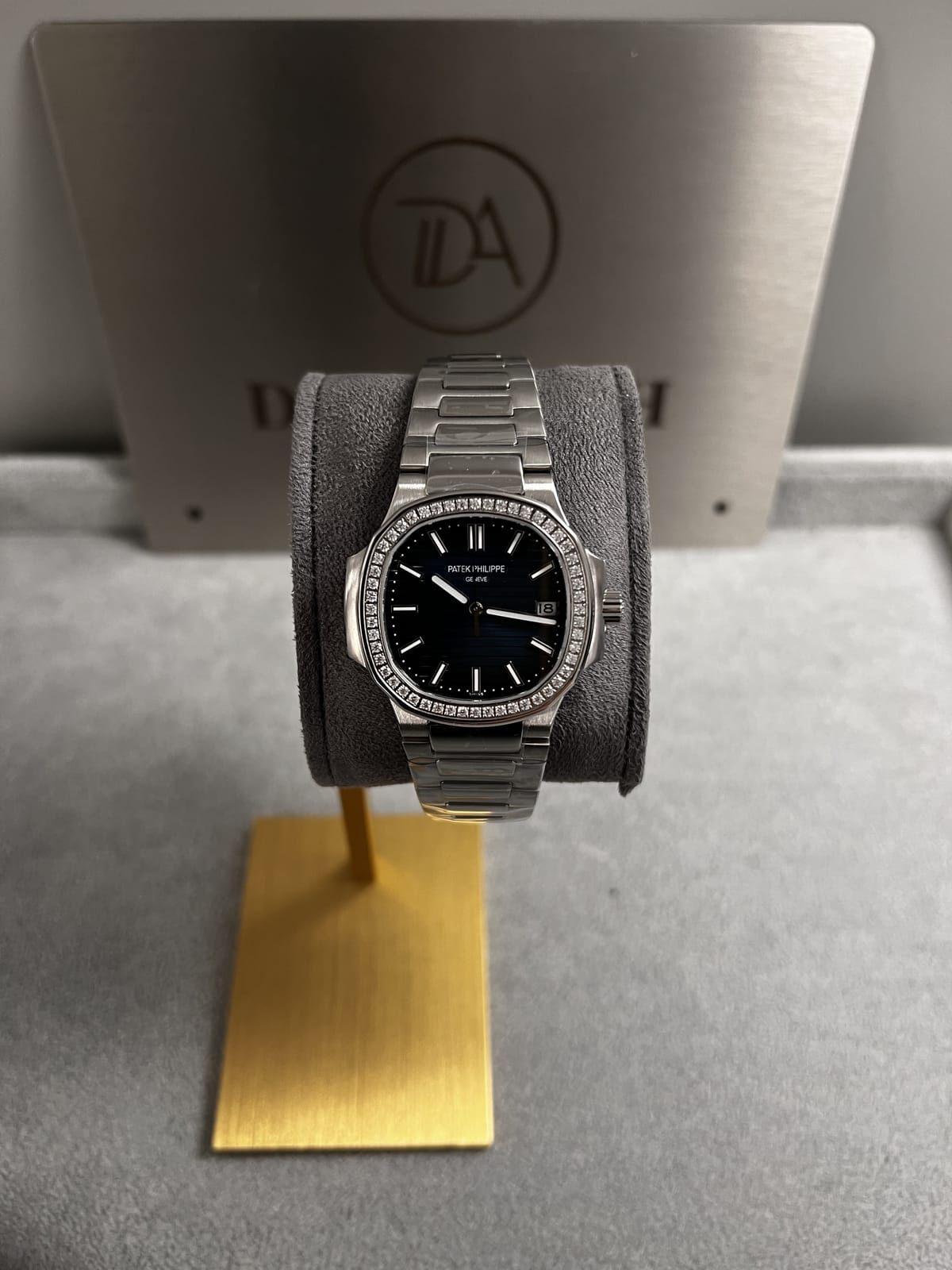 파텍필립 노틸러스 5711 블루다이얼 다이아셋팅 40mm 3