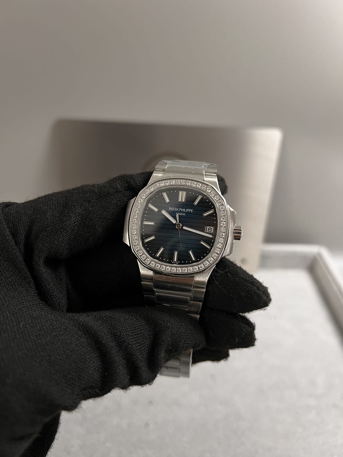 파텍필립 노틸러스 5711 블루다이얼 다이아셋팅 40mm 11