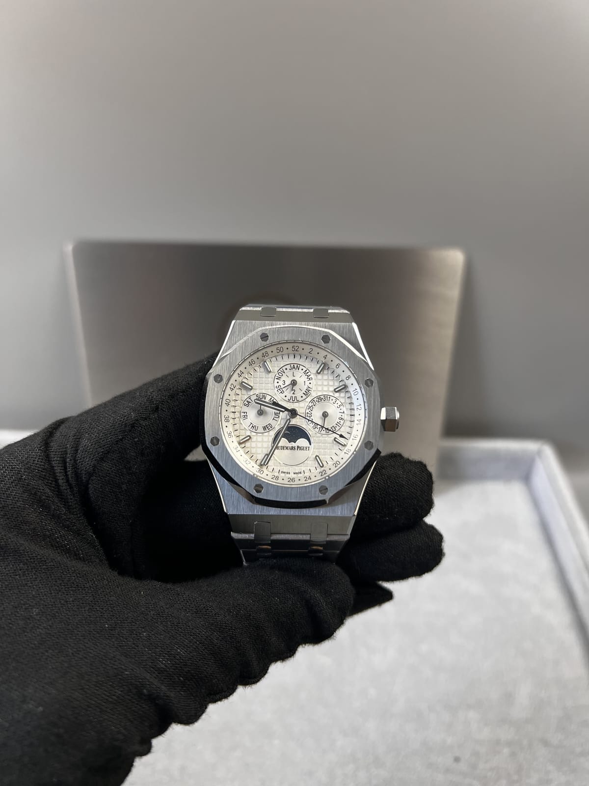 오데마피게 로얄오크 26574 스틸 실버 41mm 8