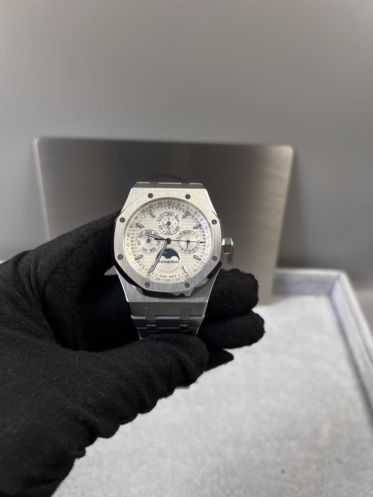 오데마피게 로얄오크 26574 스틸 실버 41mm 11