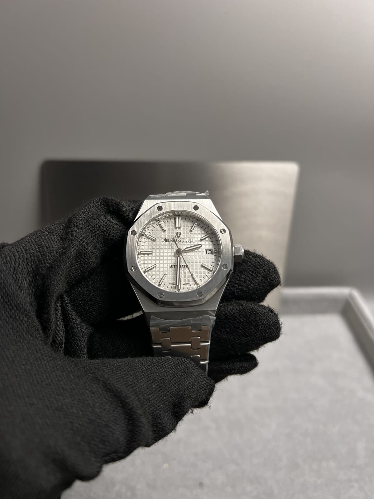 오데마피게 로얄오크 15450 화이트다이얼 37mm 5
