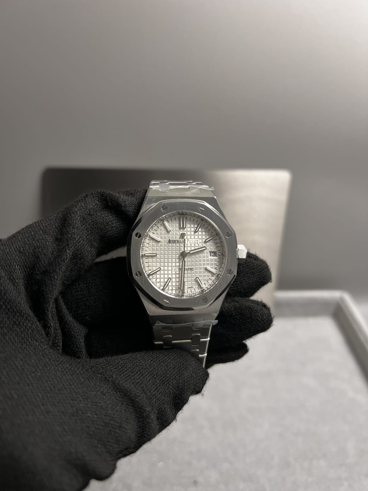 오데마피게 로얄오크 15450 화이트다이얼 37mm 9