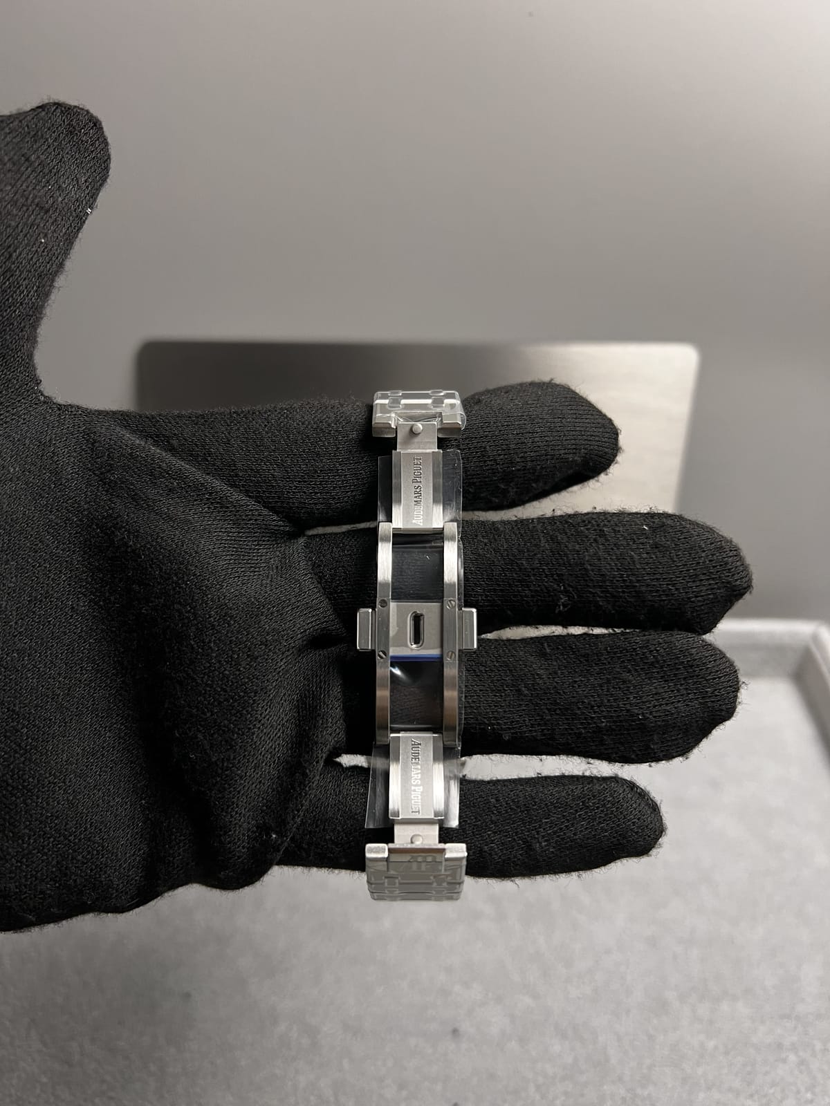 오데마피게 로얄오크 15450 화이트다이얼 37mm 17