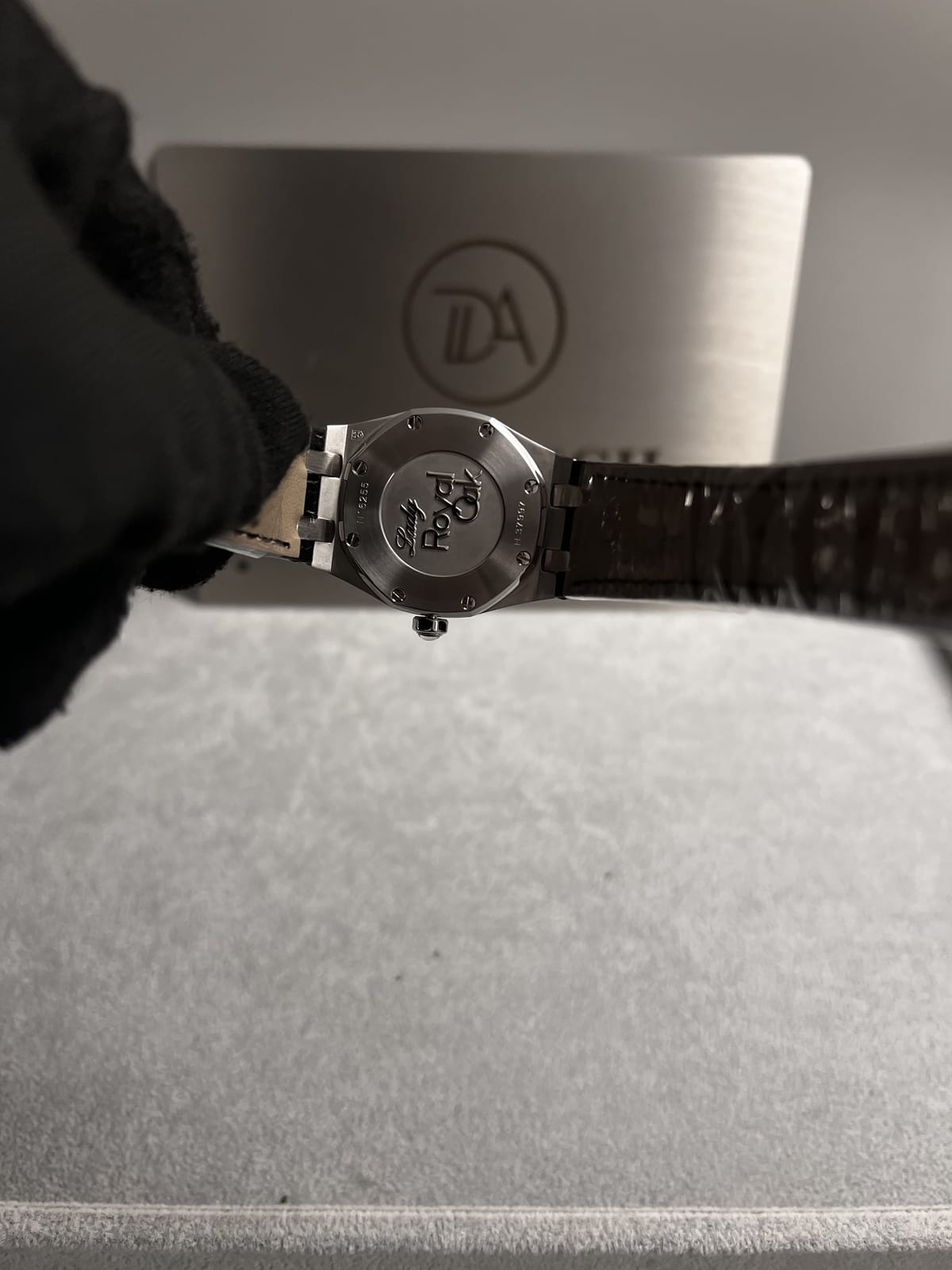 오데마피게 로얄오크 67621 스틸 블랙다이얼 다이아셋팅 33mm 18