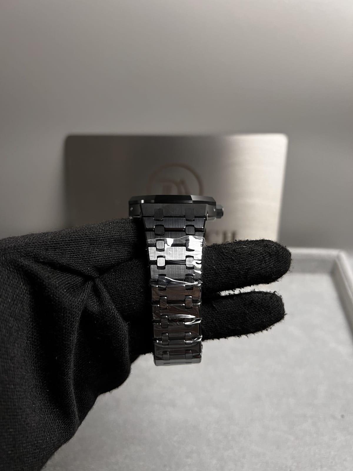 오데마피게 로얄오크 26579 퍼페츄얼 캘린더 블랙세라믹 41mm 14