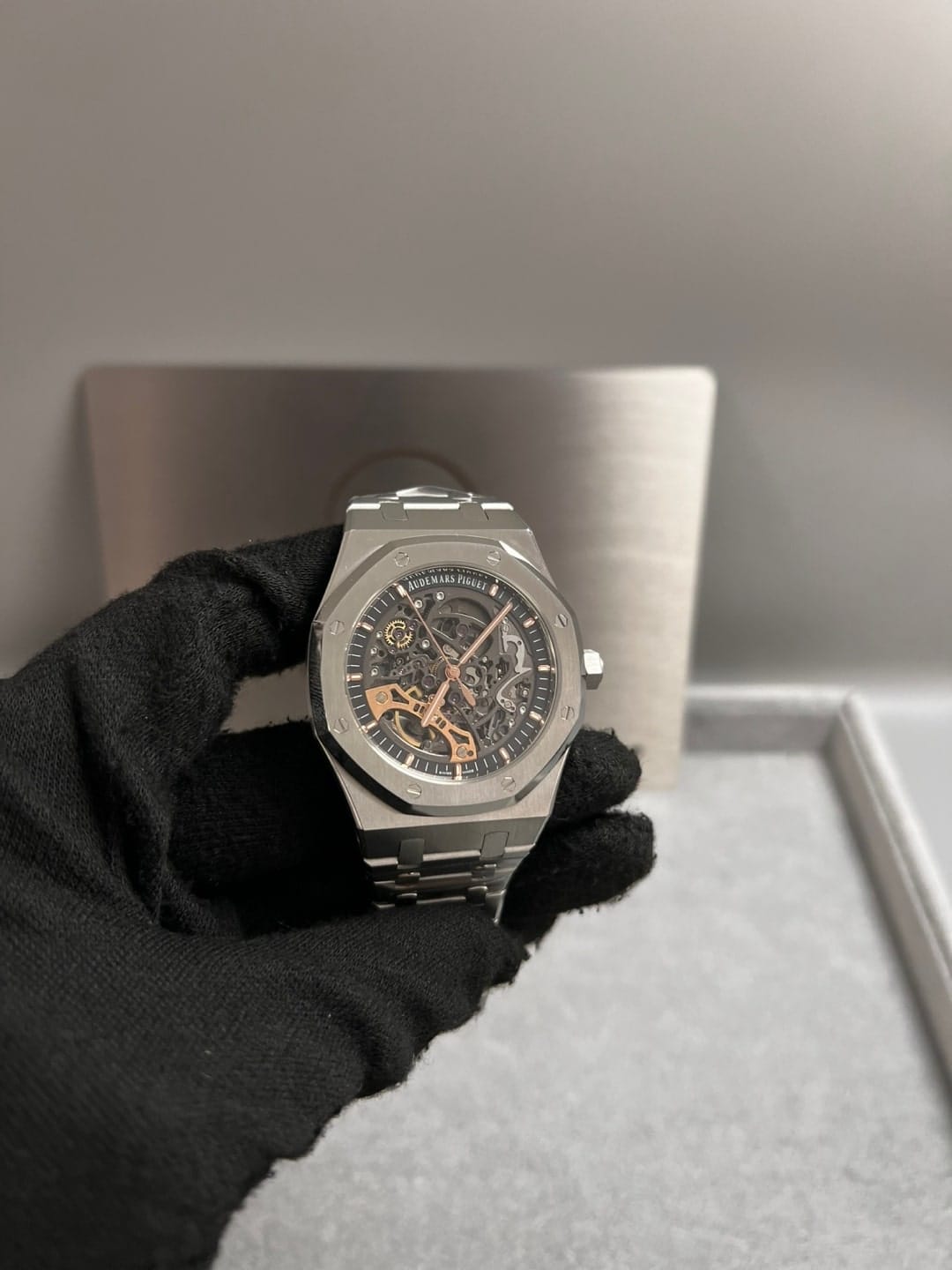 오데마피게 로얄오크 더블벨런스 휠 오픈워크 15407 스틸 41mm 9