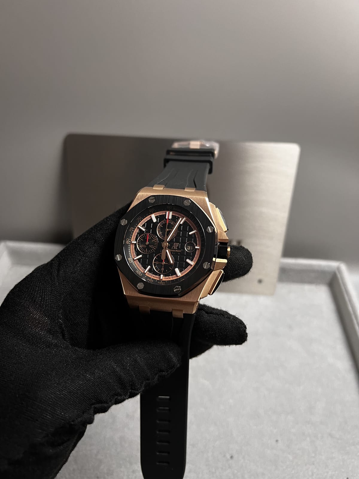오데마피게 로얄오크 오프쇼어 26400 금통 세라믹 러버밴드 44mm 10