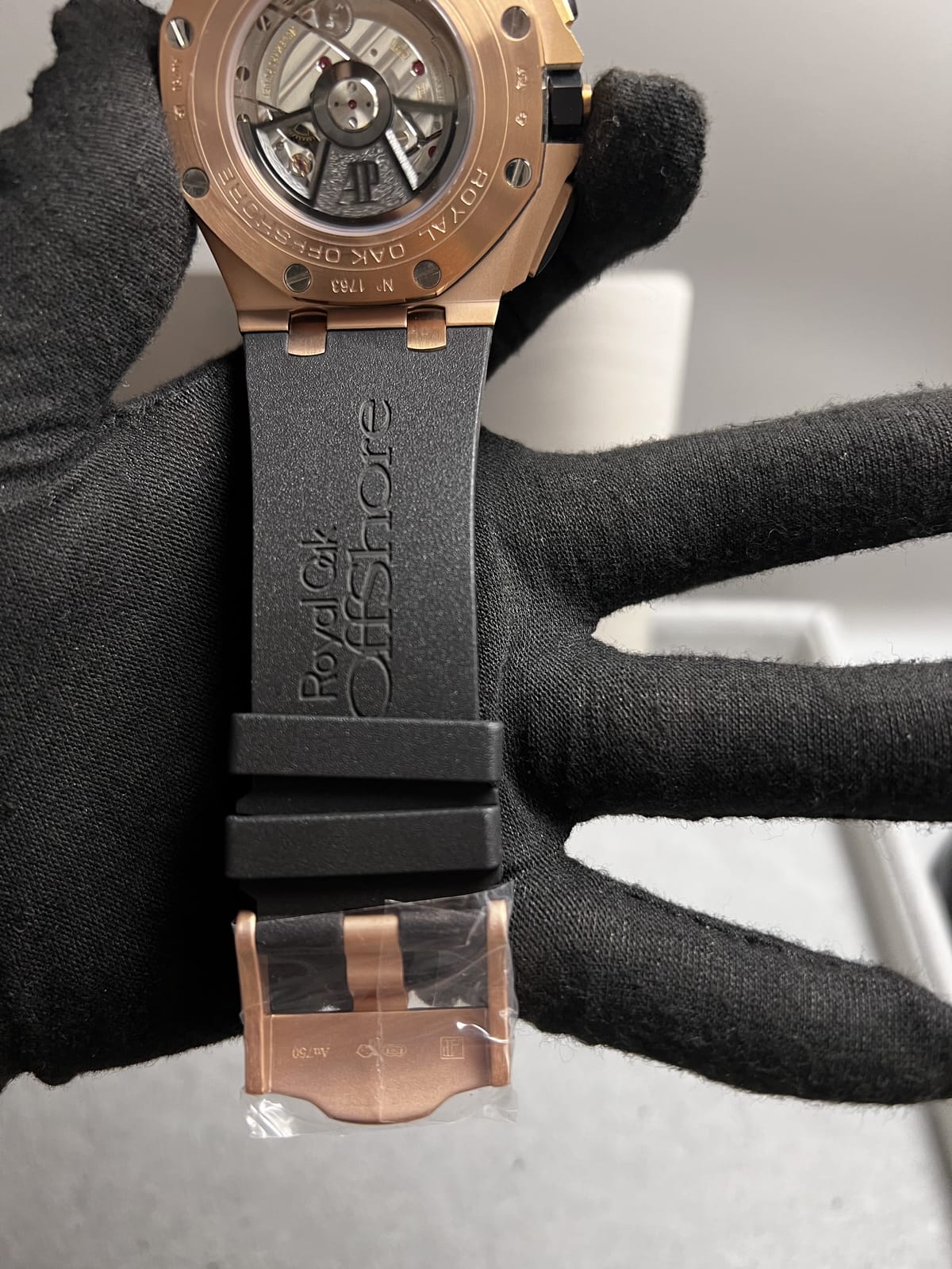 오데마피게 로얄오크 오프쇼어 26400 금통 세라믹 러버밴드 44mm 16