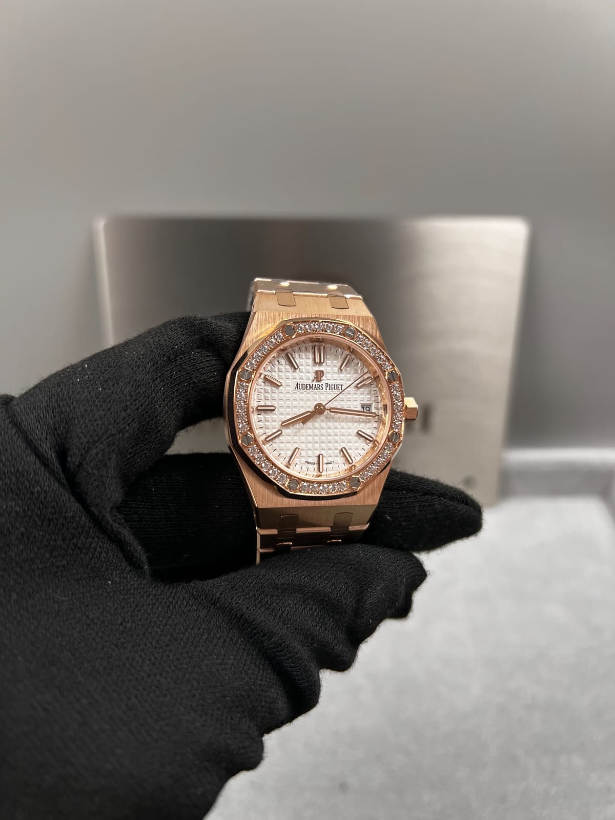 오데마피게 로얄오크 77350 로즈골드 화이트다이얼 다이아셋팅 34mm 9