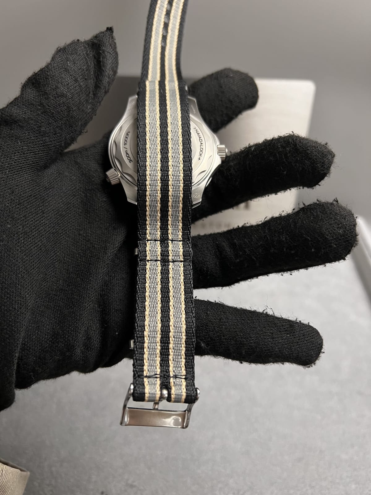 오메가 씨마스터 다이버 300 초코 나토 스트랩  42mm 16