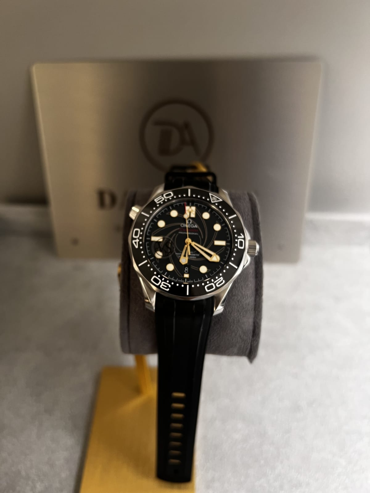 오메가 씨마스터 다이버 300 제임스본드 42mm 5