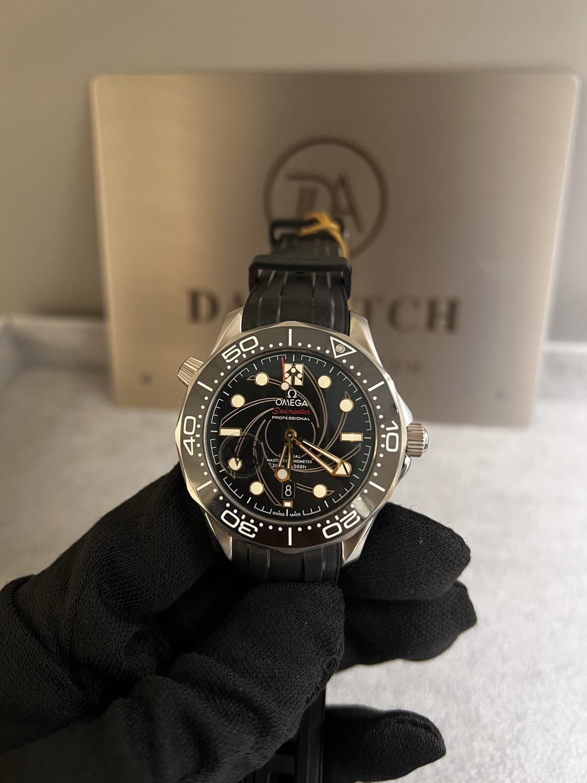 오메가 씨마스터 다이버 300 제임스본드 42mm 8