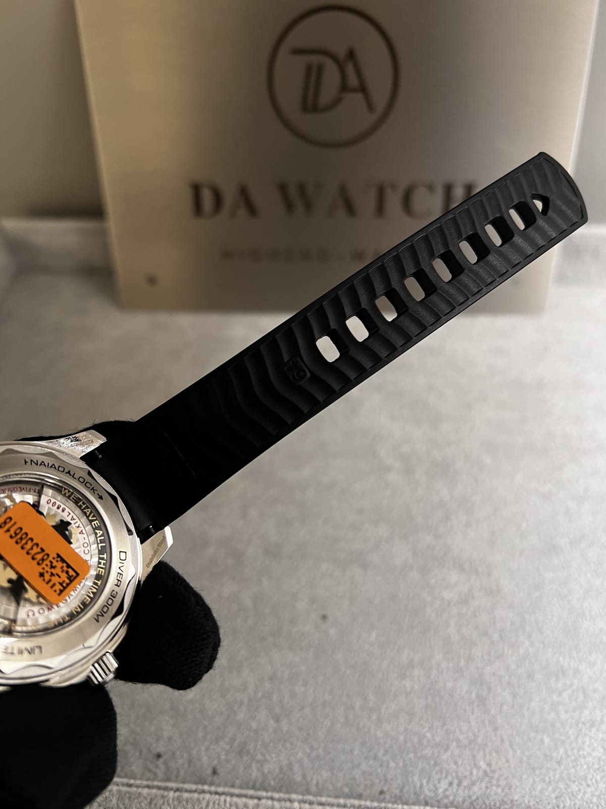 오메가 씨마스터 다이버 300 제임스본드 42mm 18