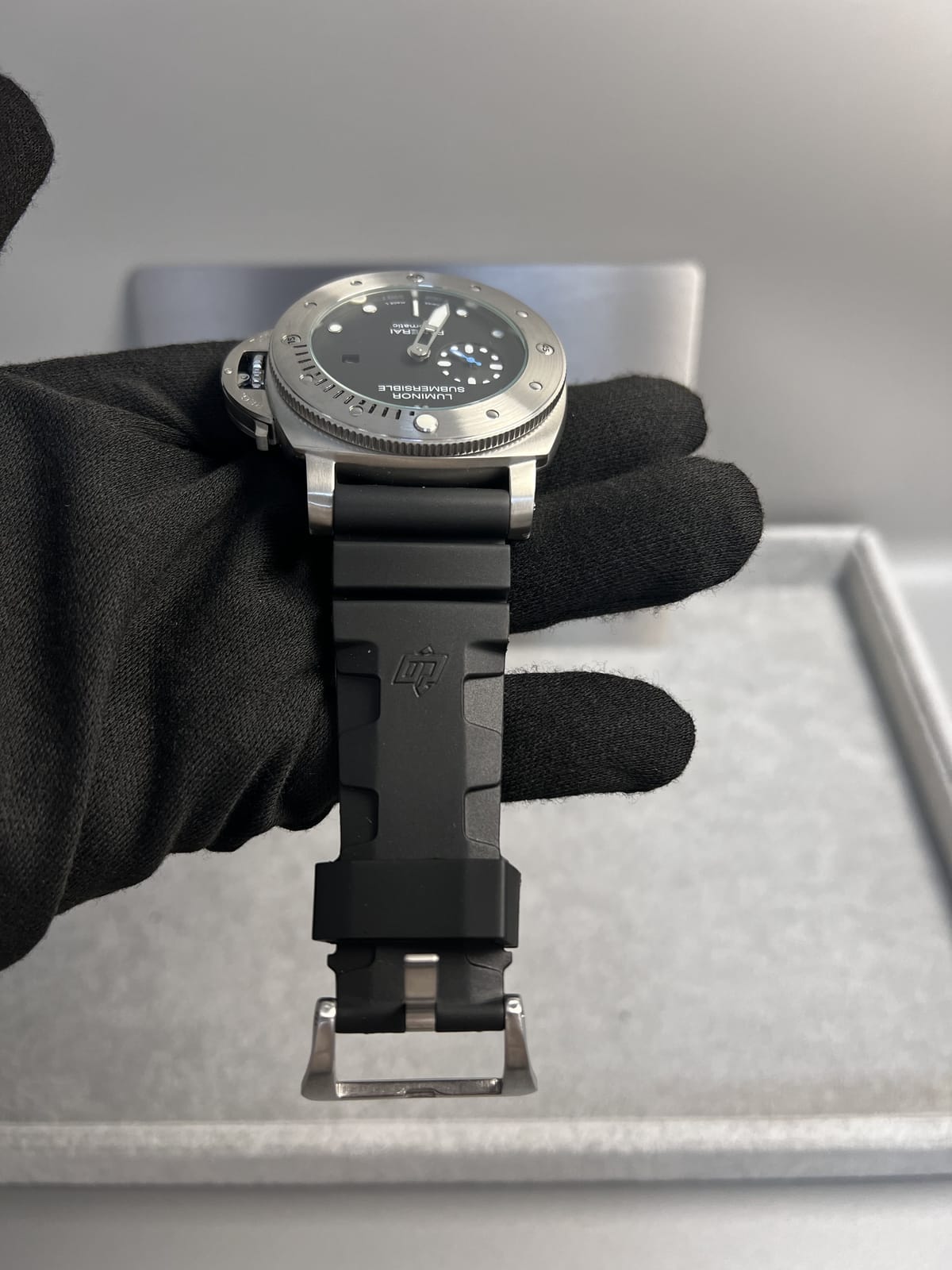파네라이 루미노르 섭머저블 47mm 18