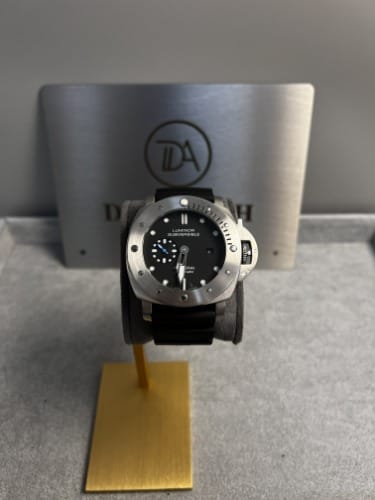 파네라이 루미노르 섭머저블 47mm