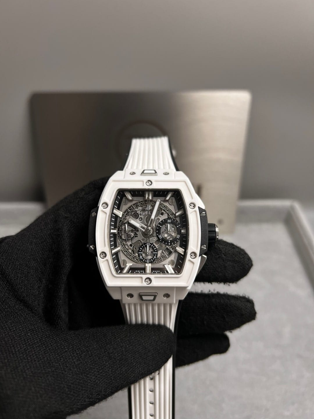 위블로 스피릿 오브 빅뱅 화이트 42mm 4