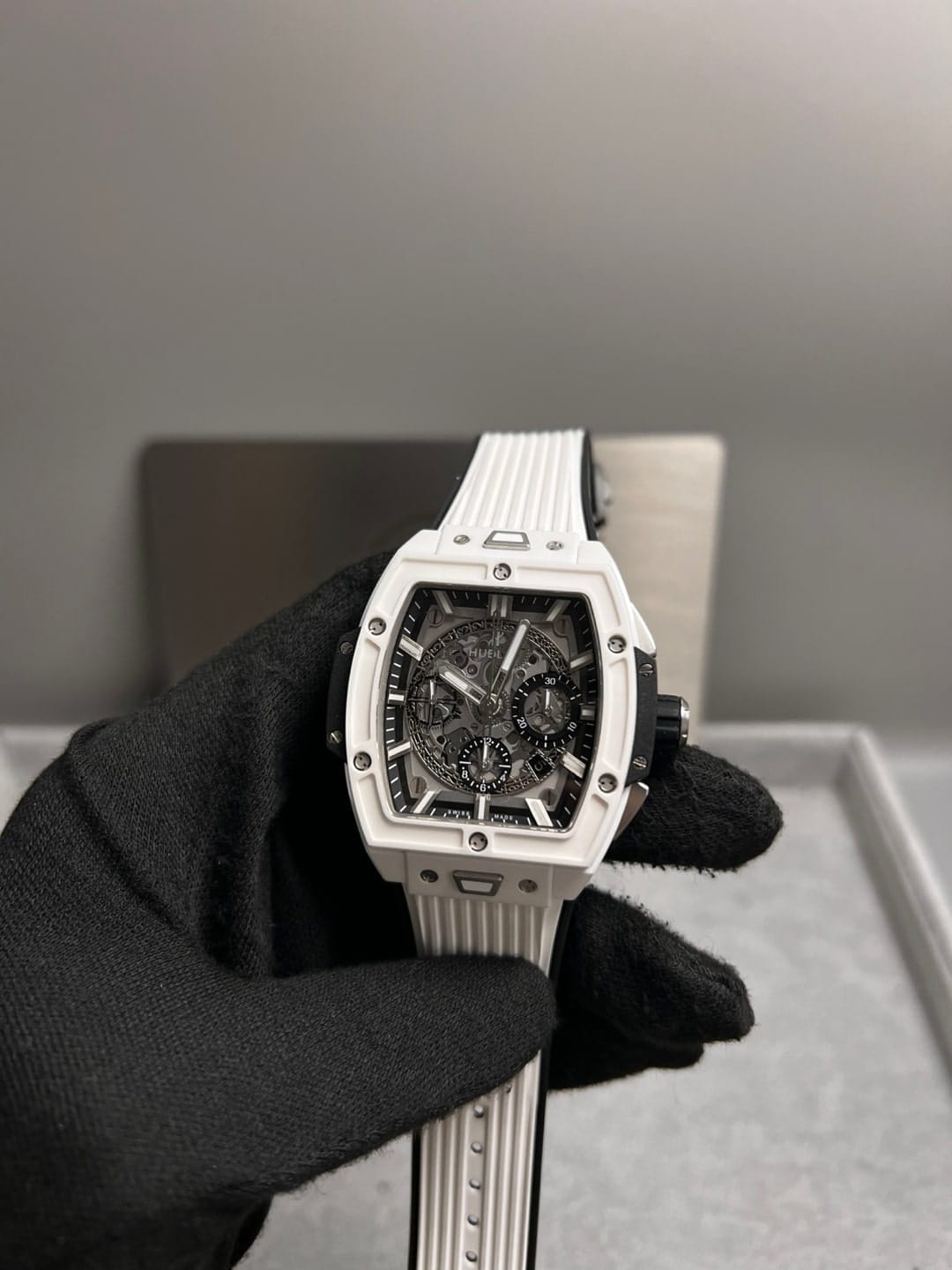 위블로 스피릿 오브 빅뱅 화이트 42mm 10